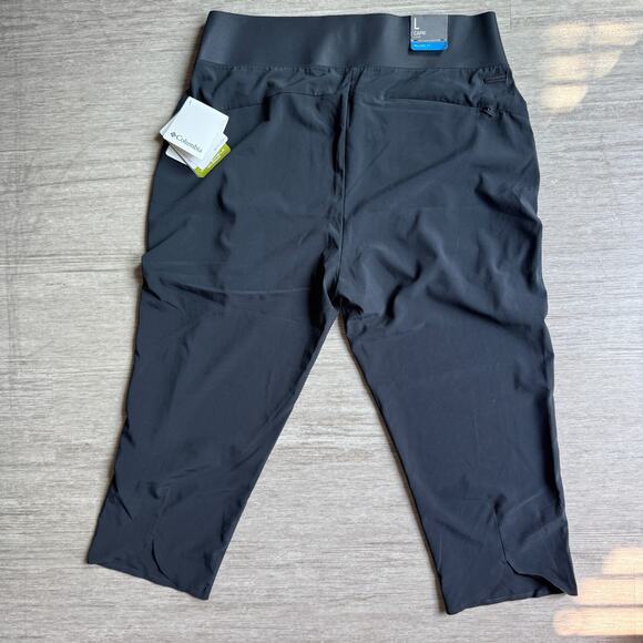 Columbia Omni Shield Womens Capri Pants L Black Adera Relaxed Faux Wrap NWT - Picture 2 of 13